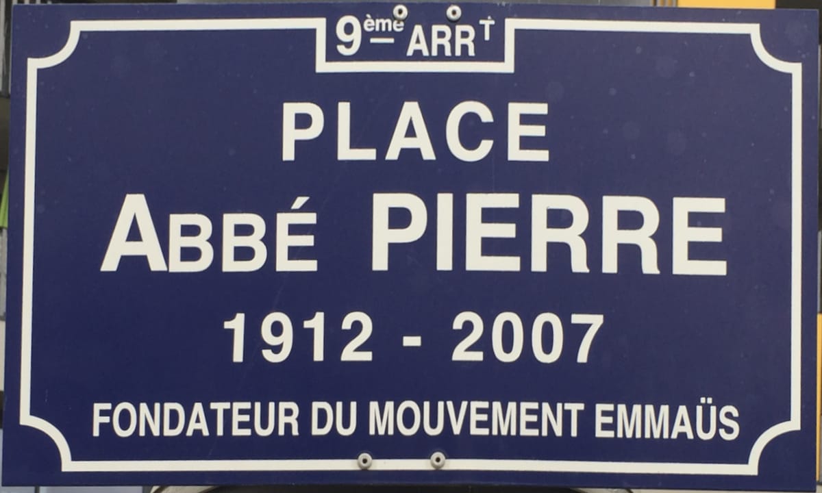L'Abbé Pierre : une vie, une exposition, un film