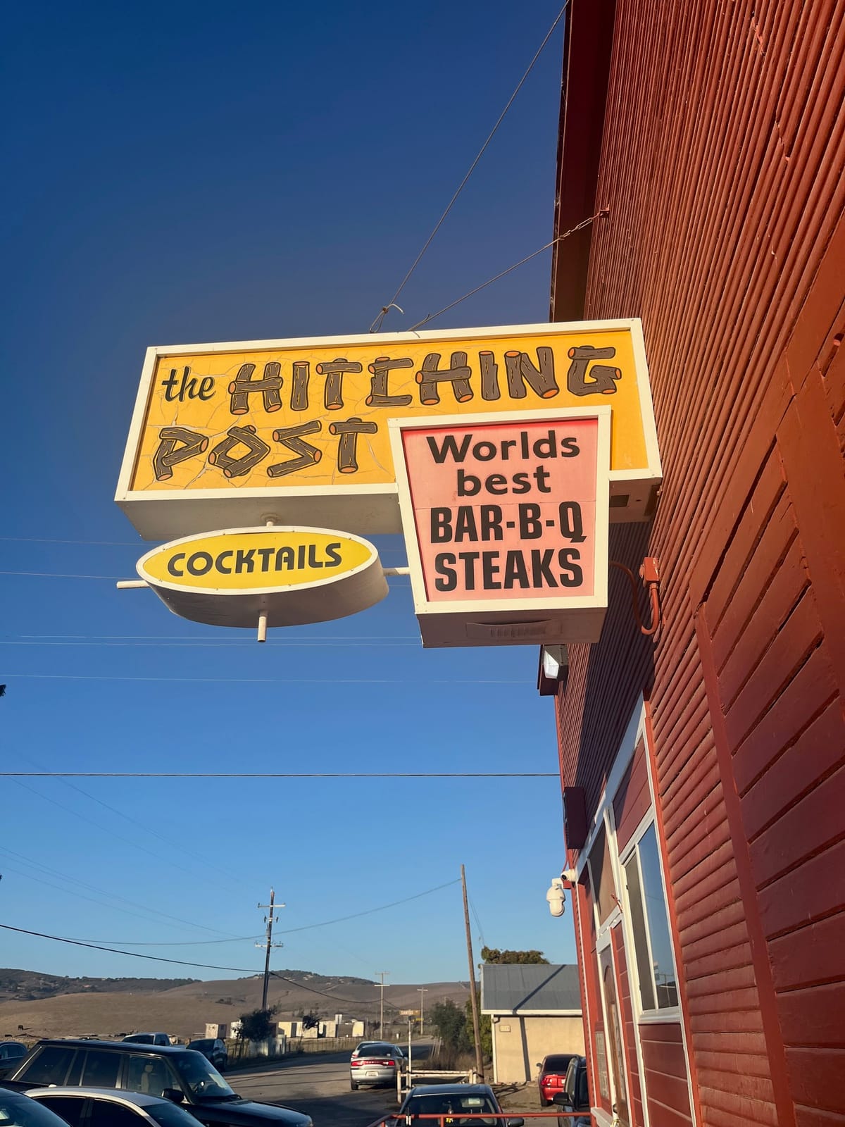 En Californie : The Hitching Post – World’s Best Bar-B-Q Steaks!