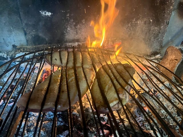 Un été dans les Pyrénées : champignons, canard et un peu de Bordeaux